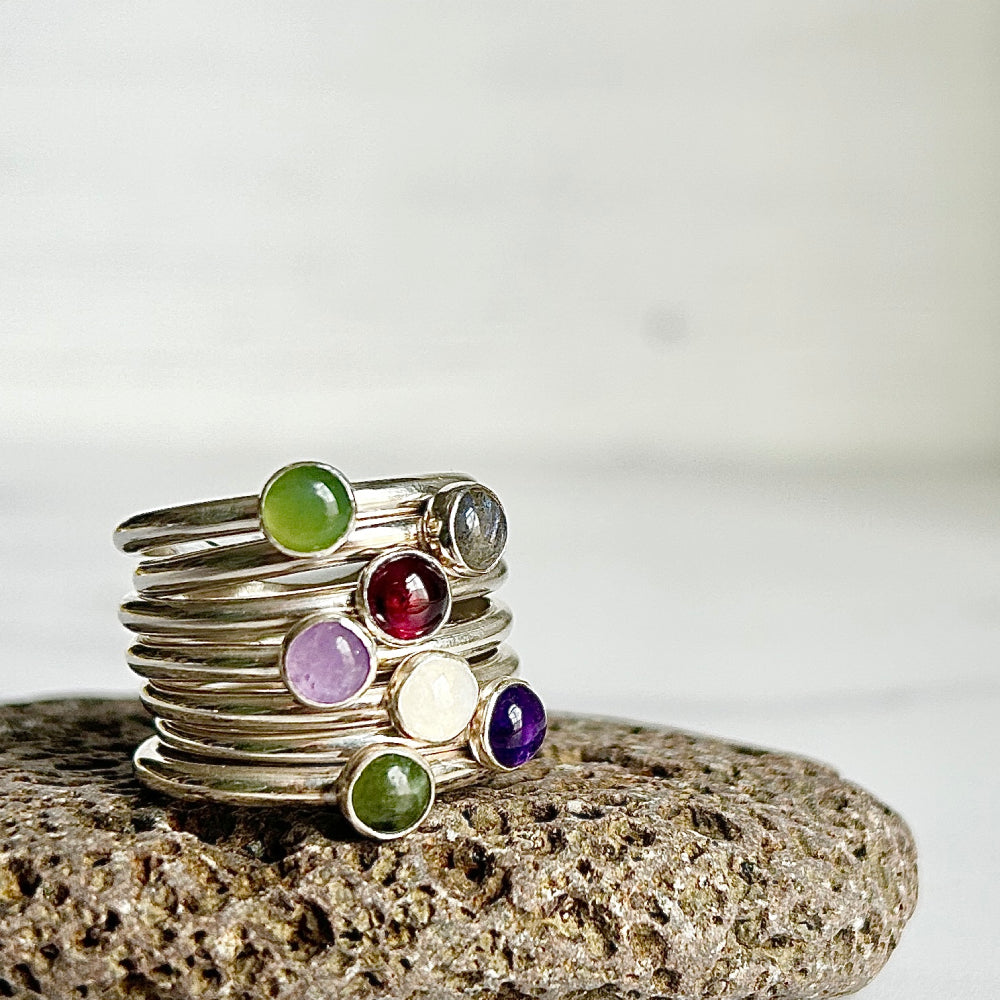 Labradorite single stone ring