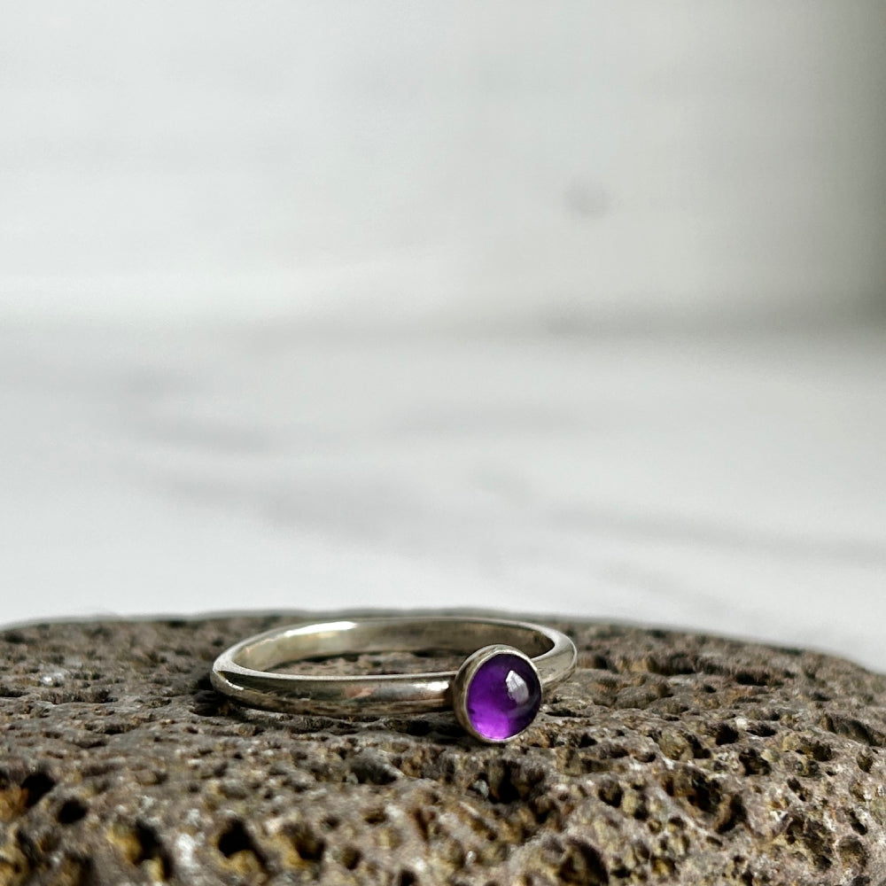Amethyst single stone ring