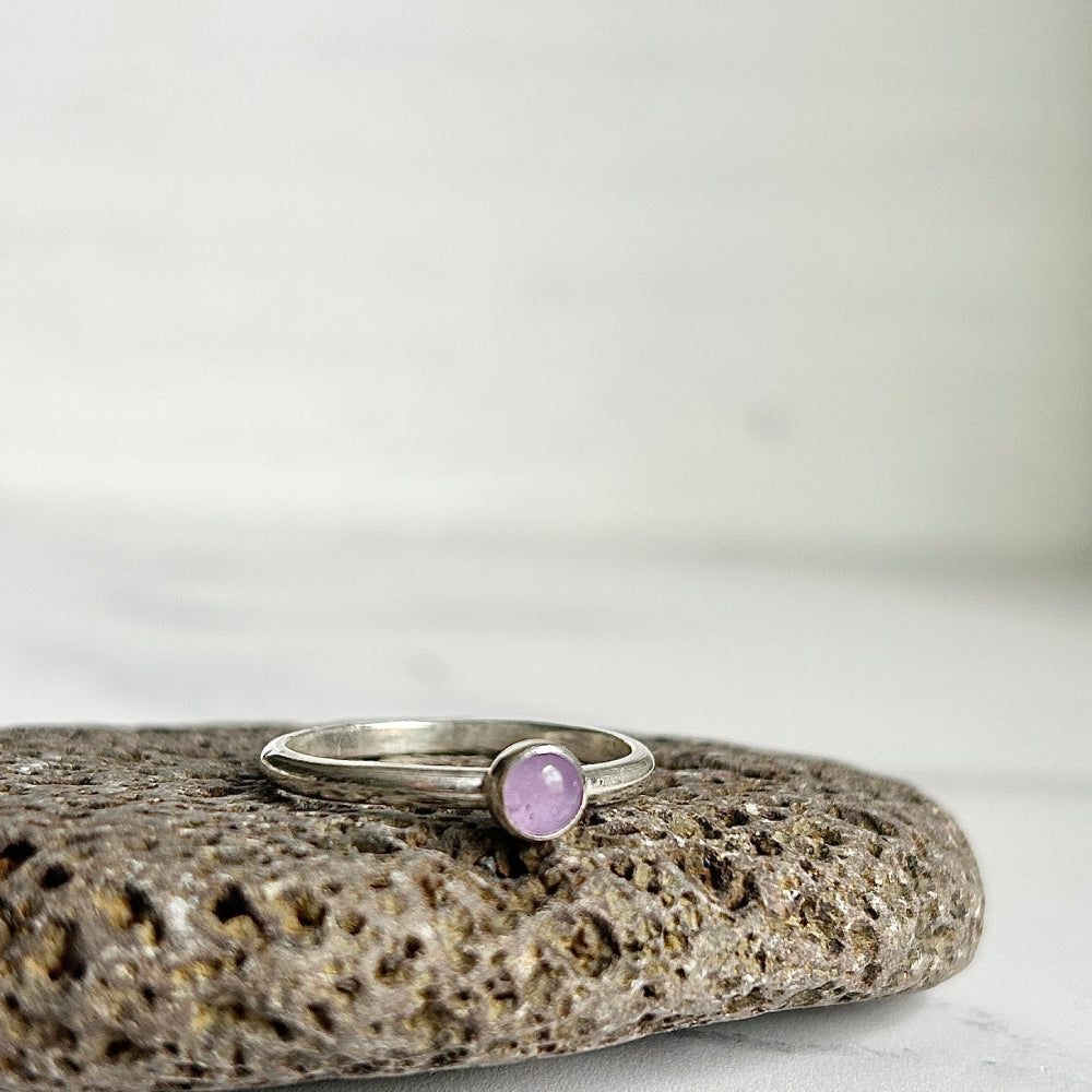 Lavender Amethyst single stone ring
