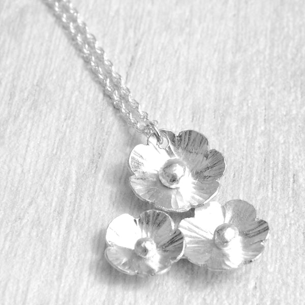 Silver flower cluster necklace