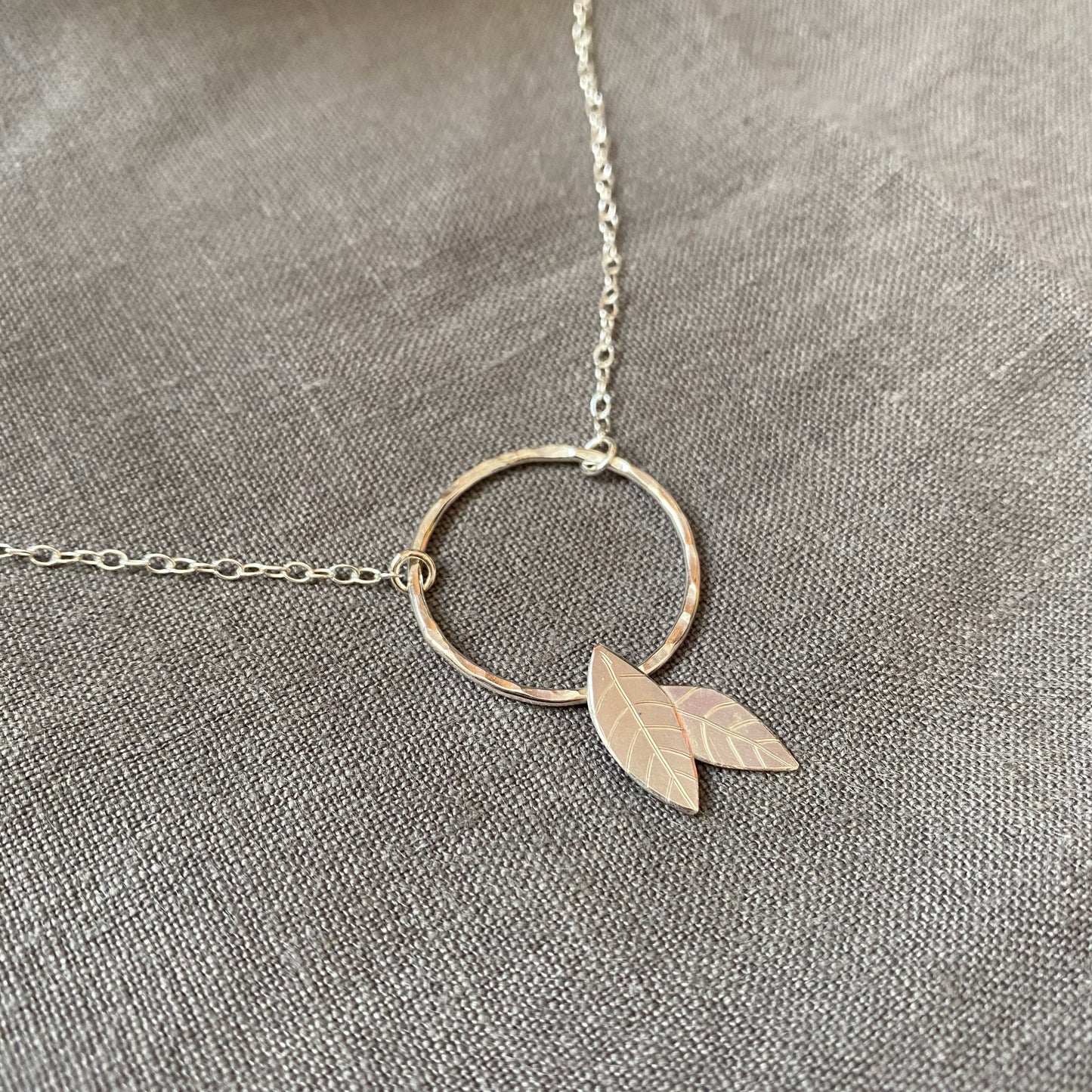 Silver leaves necklace